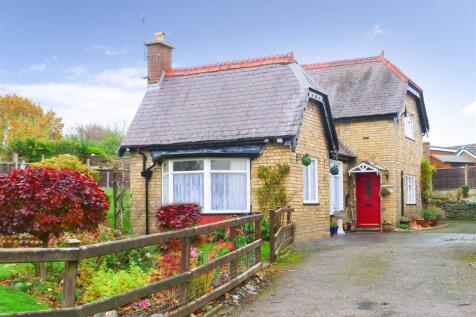 Ardmillan Lane, SY11 3 bed detached house for sale