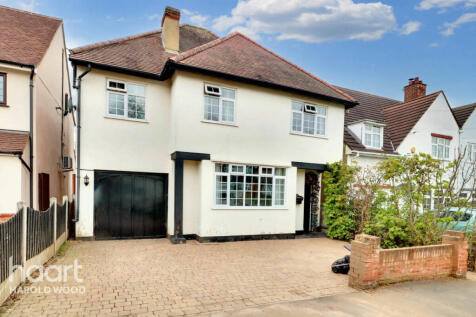 Redden Court Road, Romford 5 bed detached house for sale