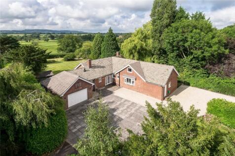 Lees Lane, Wilmslow, Cheshire, SK9 4 bed detached house for sale