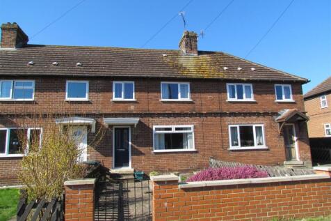 Goslipgate, Pickering 3 bed terraced house for sale