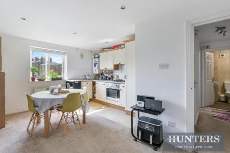 1 bedroom flat for sale