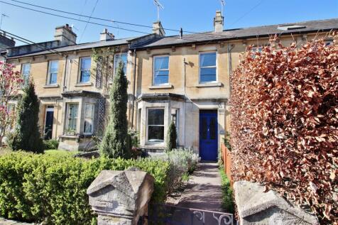 4 bedroom terraced house for sale