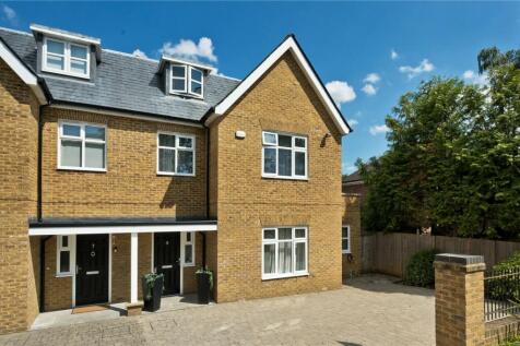 4 bedroom semi-detached house for sale