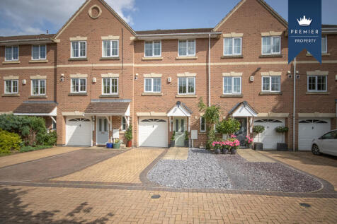 4 bedroom terraced house for sale