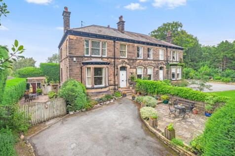 4 bedroom semi-detached house for sale