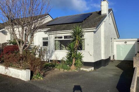 Bryn Siriol, Benllech 2 bed detached bungalow for sale