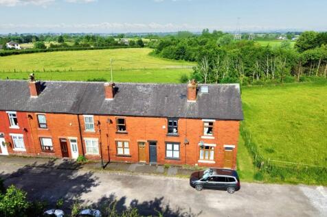 Wood Street, Radcliffe, M26 2 bed terraced house for sale