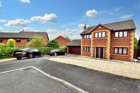 Church Meadow, Unsworth, BL9 4 bed detached house for sale