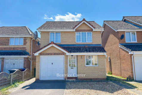 Falcon Way, Bury St. Edmunds IP28 3 bed detached house for sale