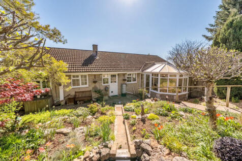 Kippax Avenue, Wells, BA5 4 bed detached bungalow for sale