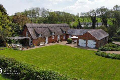 The Old Barn, Blaston, Market Harborough 5 bed barn conversion for sale