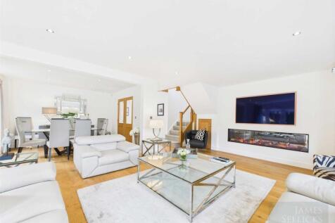 Avocet House, Briar Rose Close, North... 4 bed detached house for sale