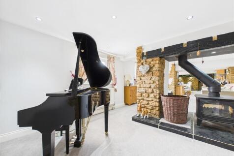 Main Street, Theddingworth, Lutterworth 4 bed detached house for sale