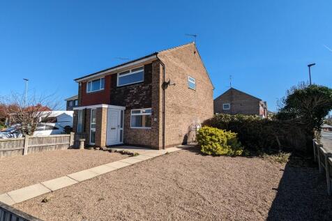 Birkdale Avenue, Dinnington 2 bed semi