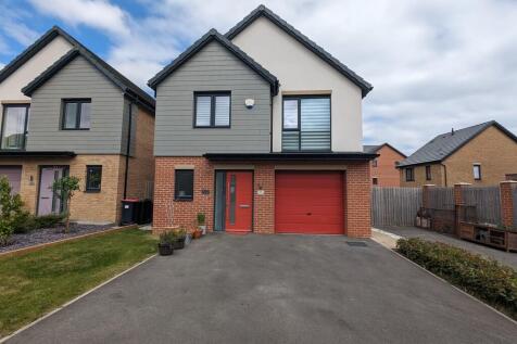 Maple Court, Waverley 4 bed detached house for sale