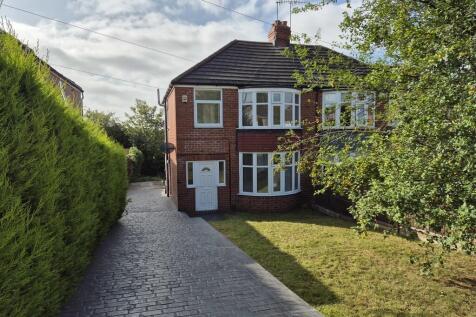 Reresby Crescent, Whiston, Rotherham 3 bed semi