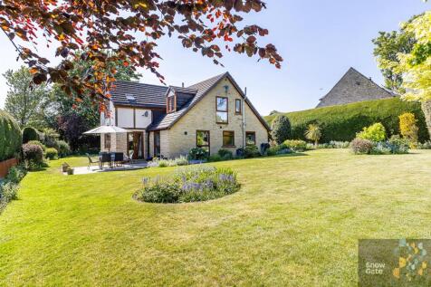 Wellhouse Lane, Mirfield WF14 5 bed detached house for sale