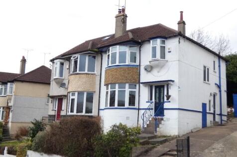 Allerton Grange Drive, Leeds LS17 3 bed semi
