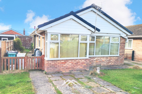 Lon Y Gors, Pensarn 1 bed detached bungalow for sale