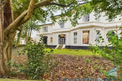 The Bridge Club 10 bed detached house for sale