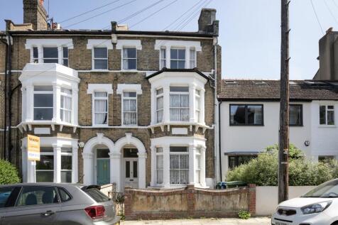 5 bedroom terraced house for sale