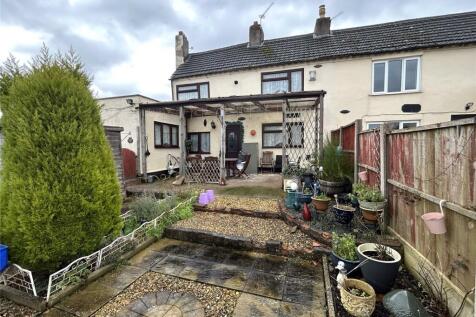 Holyhead Road, Ketley, Telford... 2 bed semi