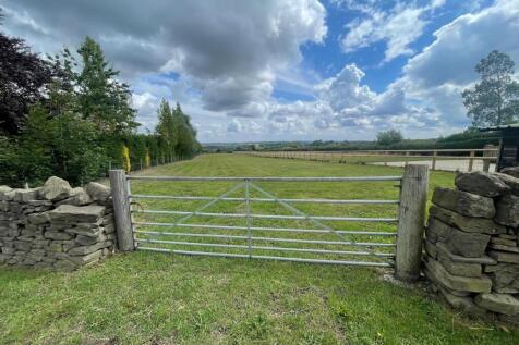 Stringer House Lane, Emley, HD8 5 bed property with land for sale