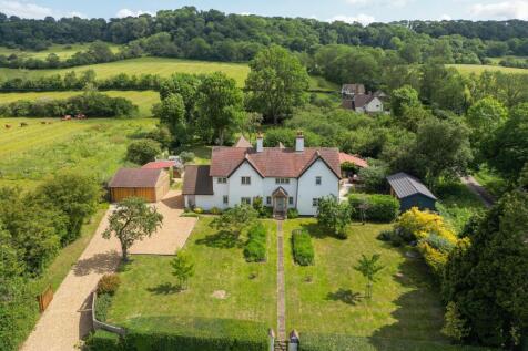 Tysoe Road, Radway, Warwick... 5 bed detached house for sale