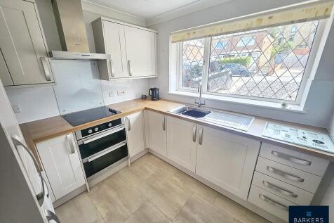 1 bedroom semi-detached bungalow for sale