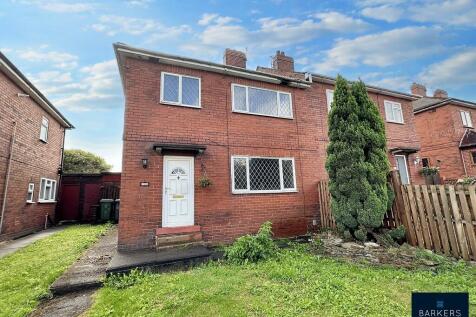 Smithies Moor Lane, Birstall 3 bed semi