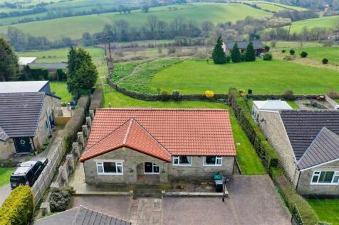 293, Halifax Road, Liversedge... 3 bed bungalow for sale