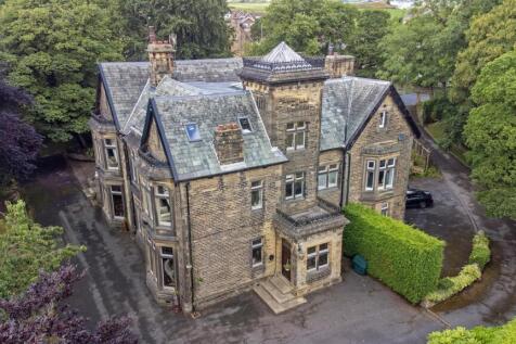 Clayton Lane, Clayton, Bradford 5 bed semi
