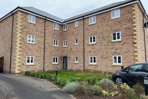 Creeting Road West, Stowmarket IP14 2 bed apartment for sale