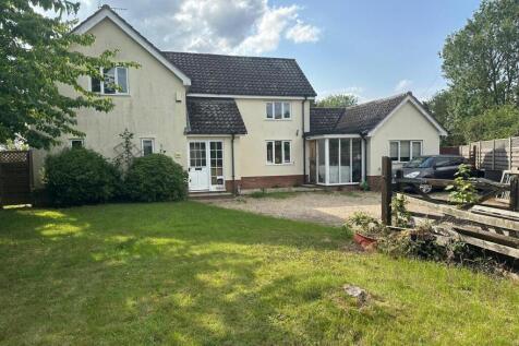 Cow Green, Stowmarket IP14 3 bed detached house for sale