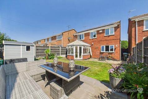 York Close, East Leake 4 bed detached house for sale
