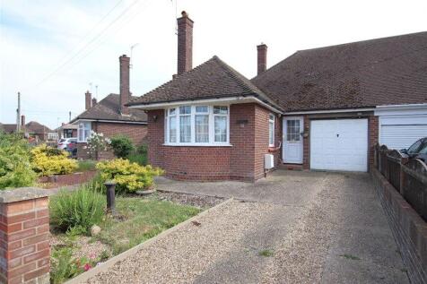 Gainsford Avenue, Clacton on Sea 2 bed semi