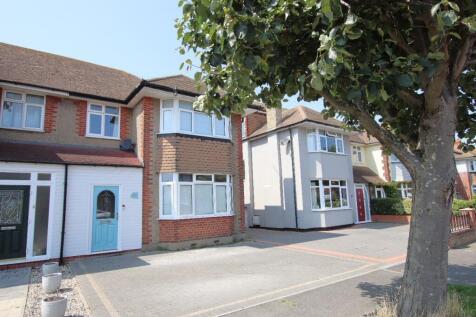 Turpins Avenue, Holland on Sea, CO15 3 bed semi