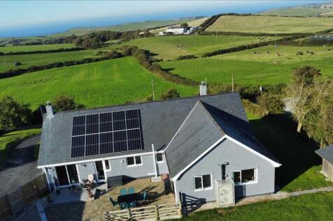 5 bedroom detached bungalow for sale