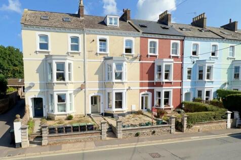 Bridport Town 1 bed flat for sale