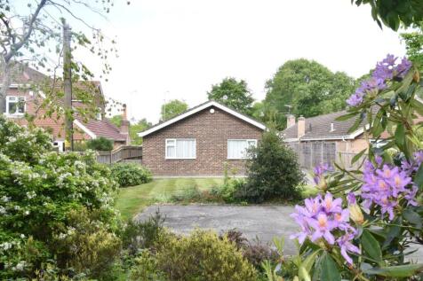 Broomfield Road, Kingswood... 4 bed bungalow for sale