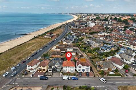 Southbourne 4 bed detached house for sale