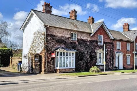 2 bedroom semi-detached house for sale