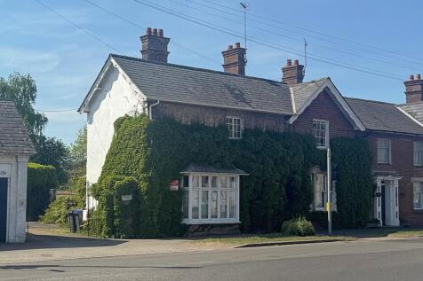 2 bedroom semi-detached house for sale
