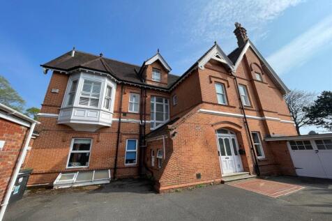 Bournemouth 3 bed maisonette for sale