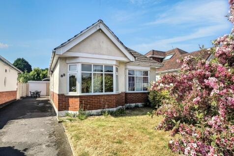 Bournemouth 3 bed detached bungalow for sale