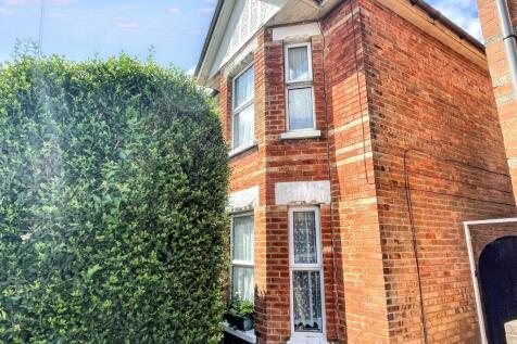 Bournemouth 3 bed detached house for sale