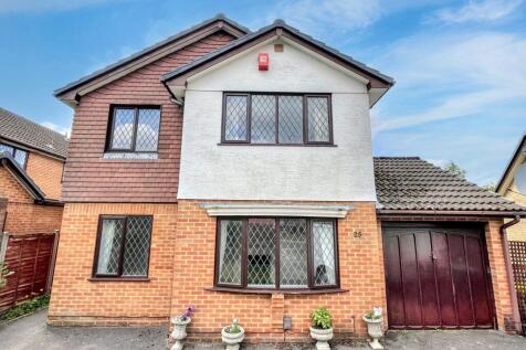 Talbot Village 4 bed detached house for sale