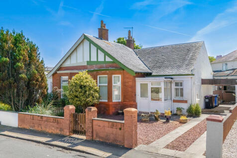 2 bedroom semi-detached bungalow for sale
