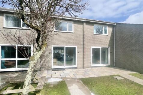 Atlantic Reach, Newquay TR8 2 bed terraced house for sale