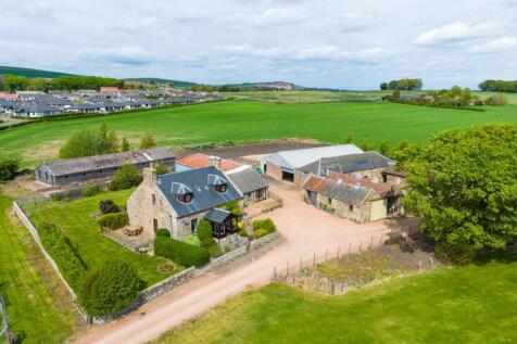 Wester Dron Farmhouse, Dairsie... 5 bed house for sale